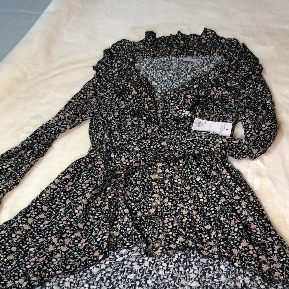 Black w/ Pink floral NEW top